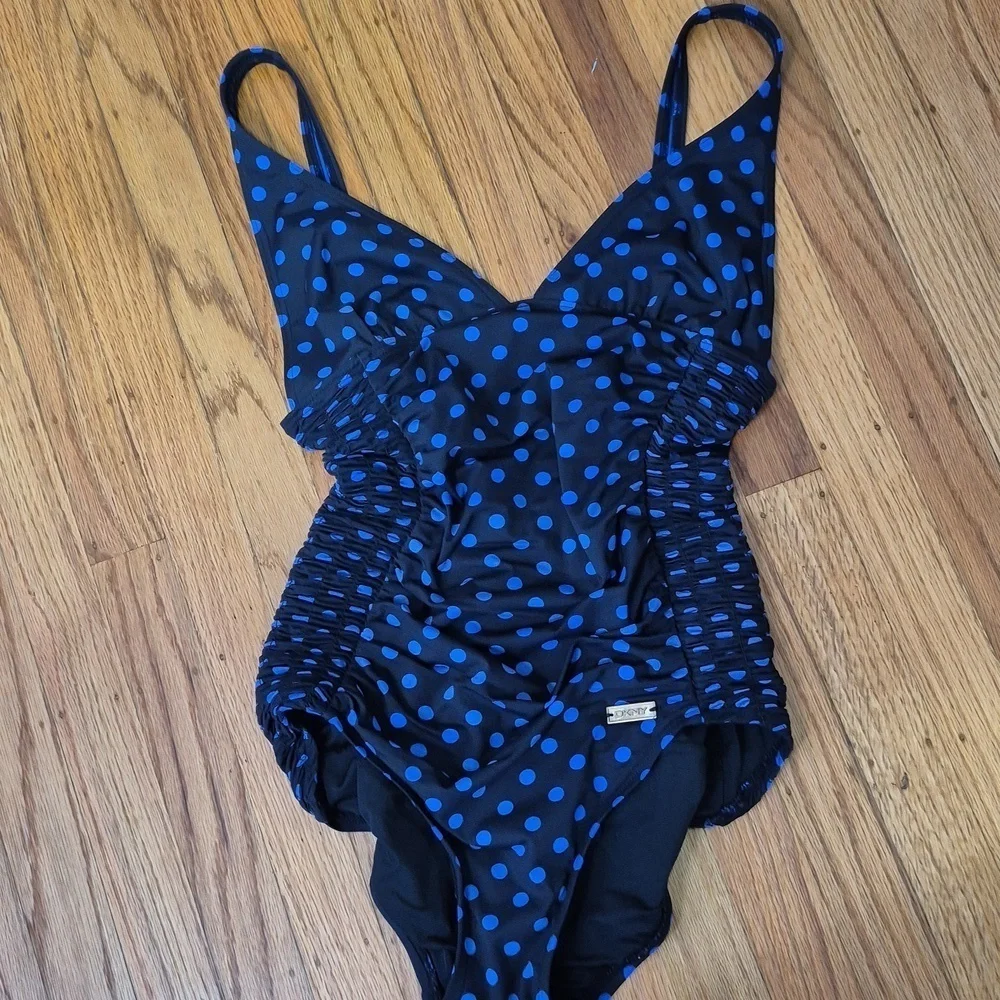 DKNY One Piece Swimsuit Black/Blue Polka Dot Side Ruching V Neck Swimwear Sz 10 - Picture 15 of 15